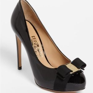Salvatore Ferragamo Rilly Bow Pumps